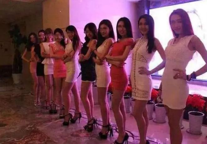 全过程看你喜欢的特殊服务有多令人作呕mg不朽情缘游戏网站登录“私密影院”(图5)
